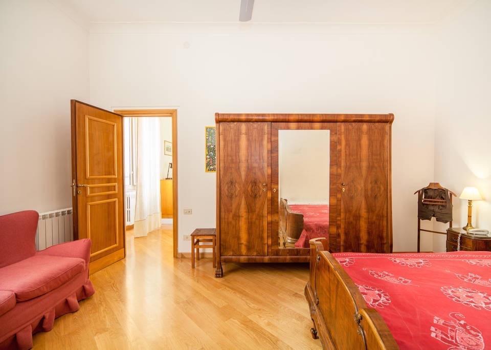 Chiaia B&B Napels Kamer foto