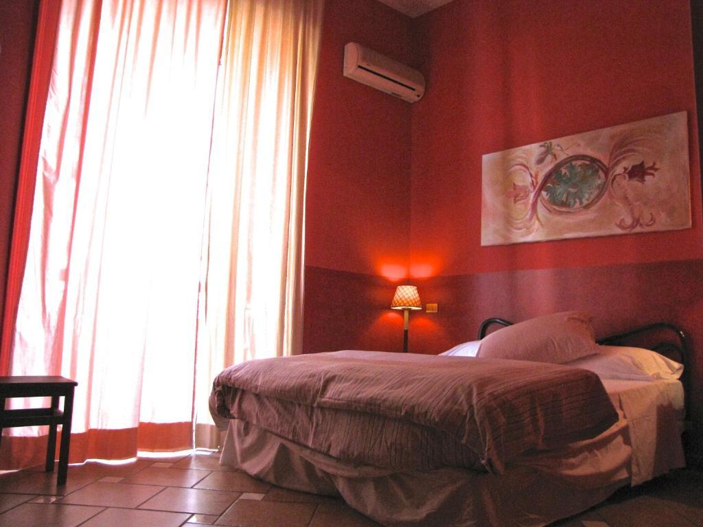 Chiaia B&B Napels Kamer foto